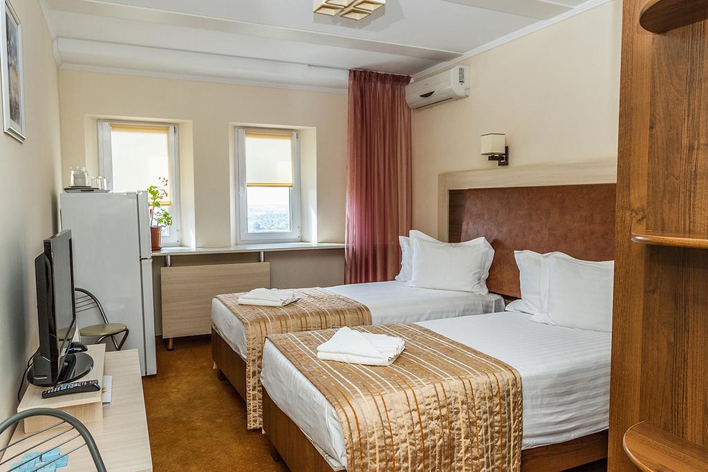 7 Sky Hotel Klinicheskaya Street Kiev Esterno foto