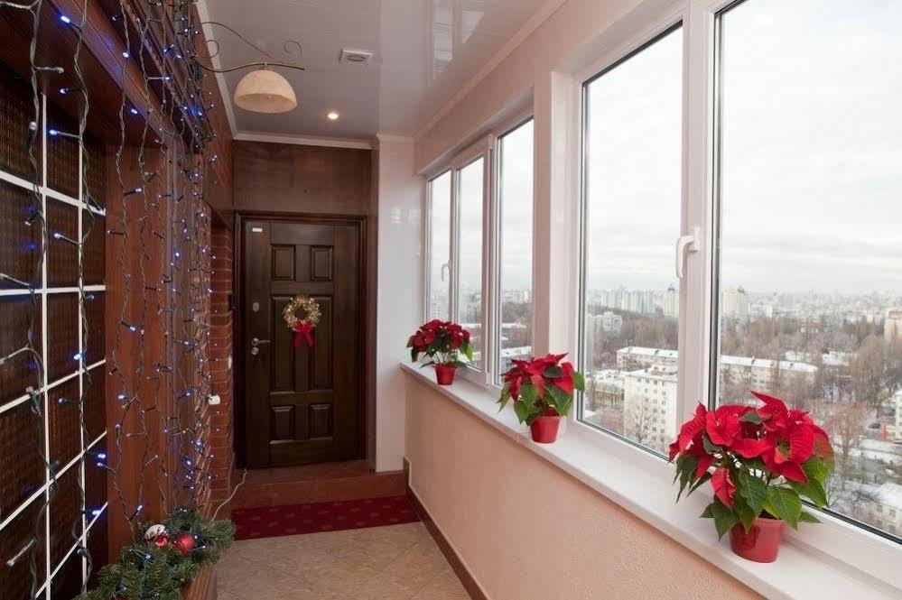 7 Sky Hotel Klinicheskaya Street Kiev Esterno foto